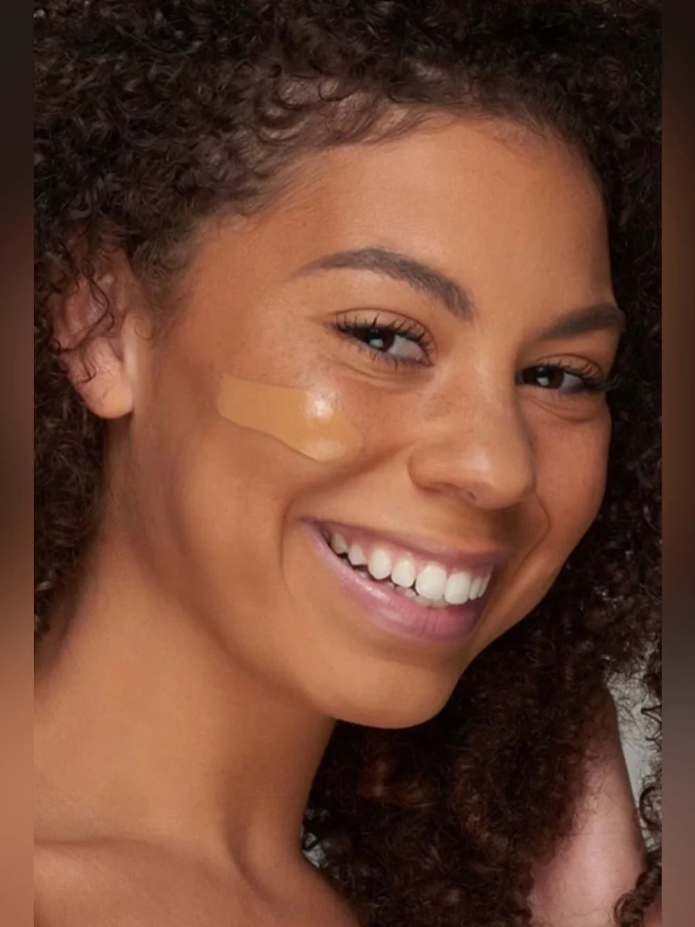 ⭐️5 For 25⭐️ Uoma by Sharon C Flawless IRL Skin Foundation Honey Honey T5